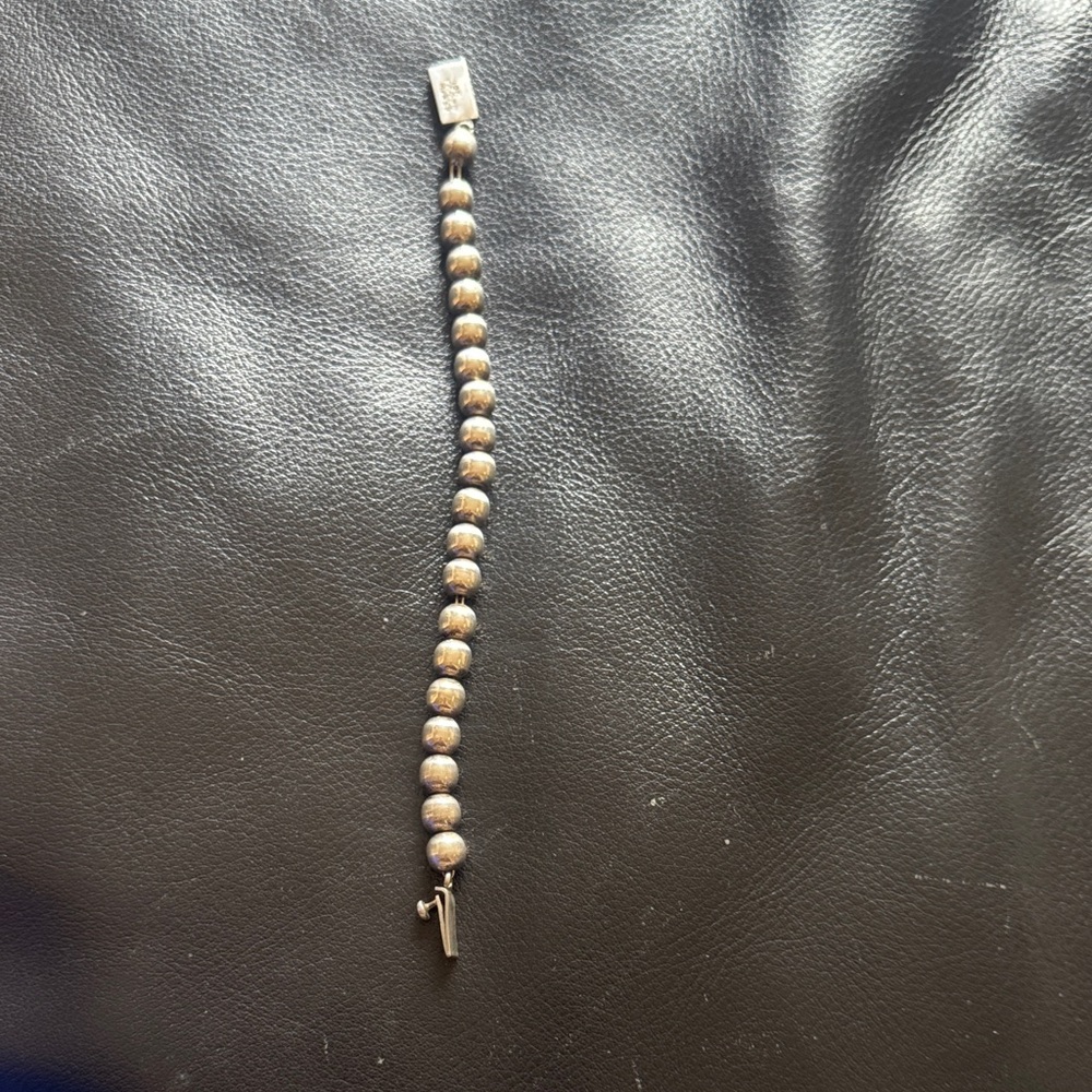 Elegant Gold Beaded Bracelet